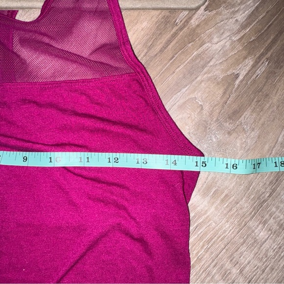 Victoria's Secret Sport Vibrant Purple Mesh racerback active Tank Top S - Picture 8 of 10